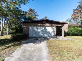8657 PINE PARK Drive, Jacksonville, FL 32219
