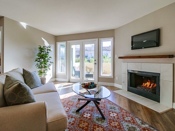 2nd image of 8158 Avenida Navidad APT 15