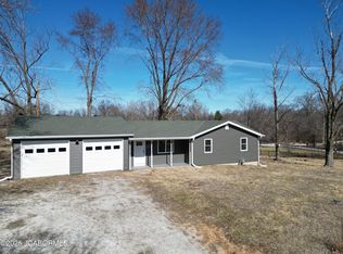 5921 E Thompson Rd, Columbia, MO 65202