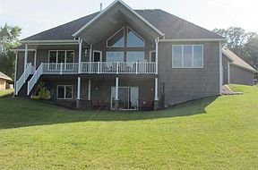 1st image of 1551 Long Lake Dr