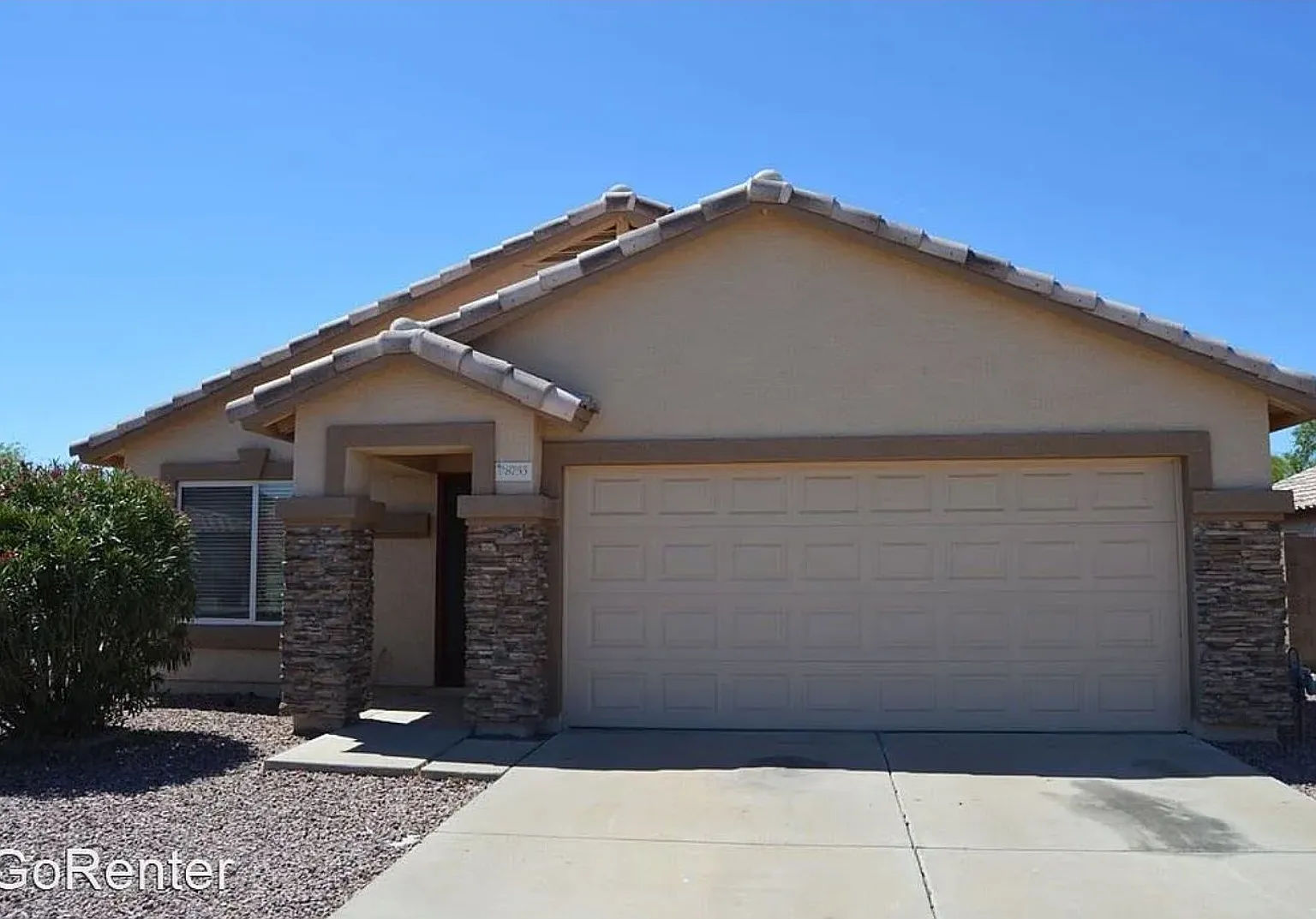 4 bed, 2.0 bath, 1460 sqft, $2,200 — Photo 1
