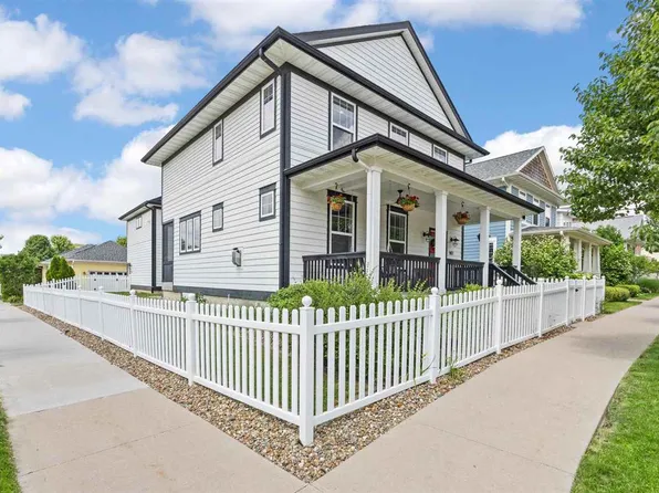 907 Canton St, Iowa City, IA 52245