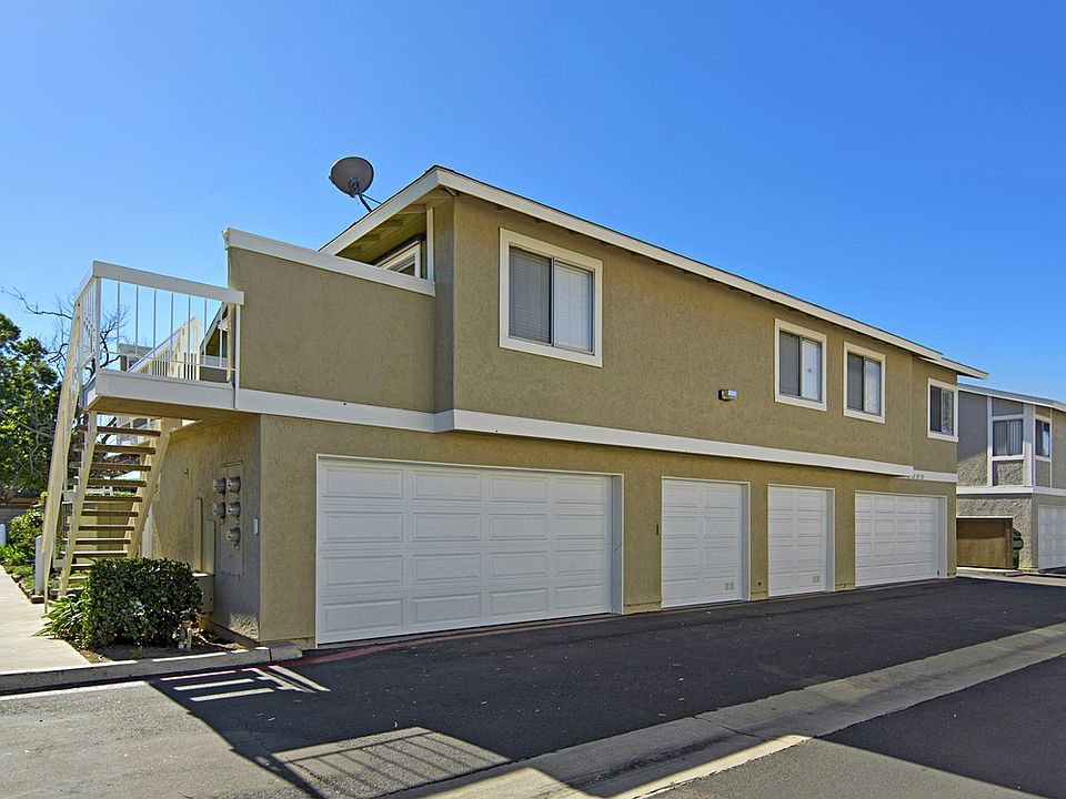 1st image of 725 Paradise Cove Way
