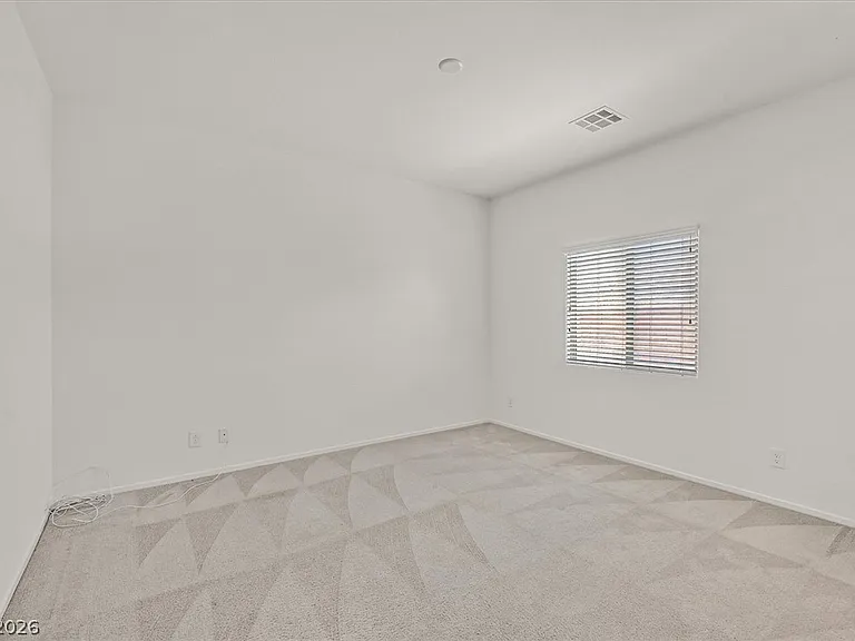 9599 Vega Carpio Ave — Photo 17