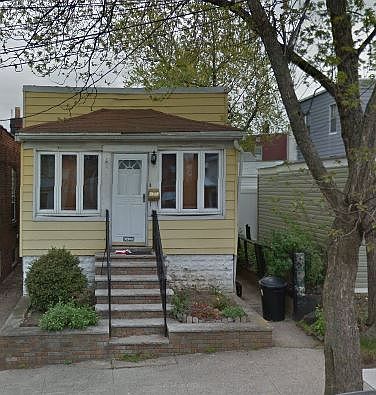 1st image of 6429 72nd St