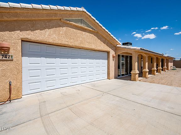 5th image of 7742 N White Gate Dr