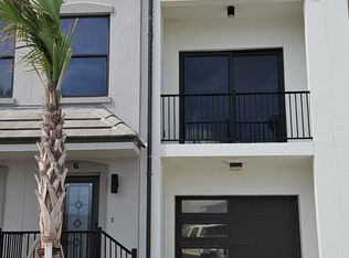 11 12th Ave S #G, Jacksonville Beach, FL 32250