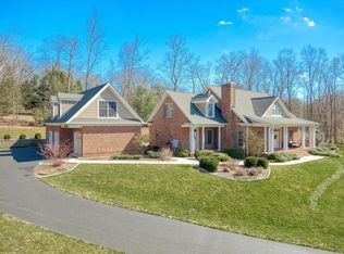 1240 Treetop Ridge Rd, Blacksburg, VA 24060
