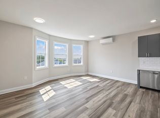 60 Woodside Pl #3B, Newark, NJ 07104