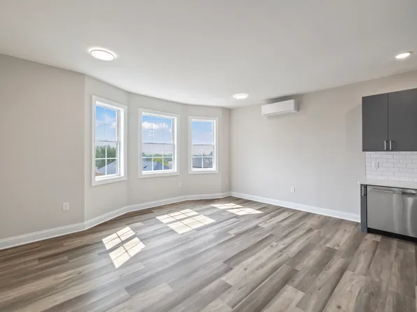 60 Woodside Pl #3B, Newark, NJ 07104