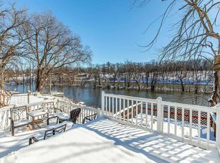 3921 W Riverside Dr, Edgerton, WI 53534