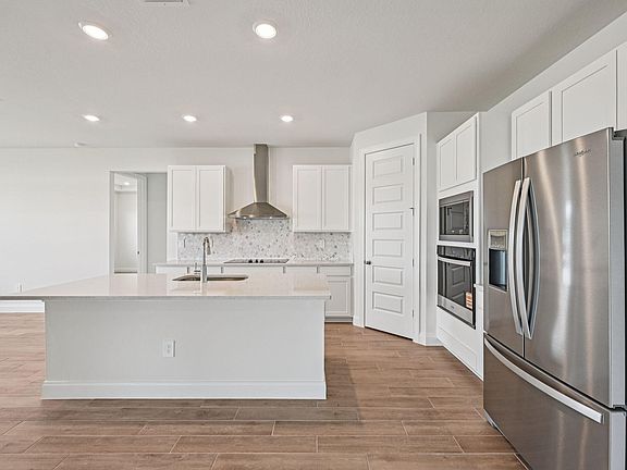 5th image of 5613 Hampton Park Circle