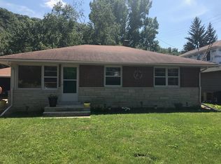 1725 Gilmore Ave, Winona, MN 55987