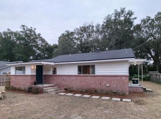 9964 Arnold Rd, Jacksonville, FL 32246