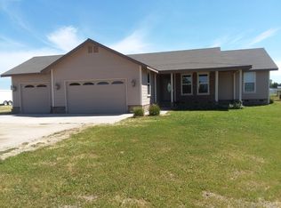 6170 Champagne Ln, Paso Robles, CA 93446