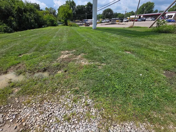 2495 Columbus Lancaster Rd NW, Lancaster, OH 43130