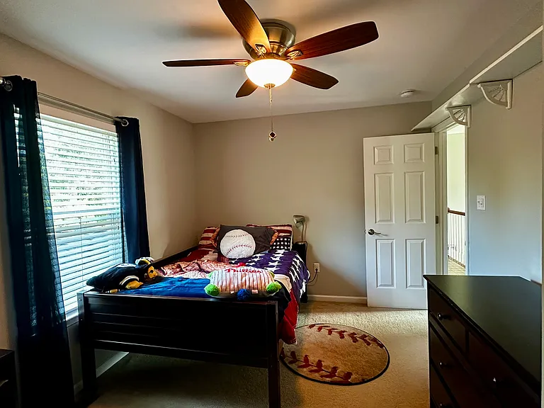 1043 Nicole Dr — Photo 26