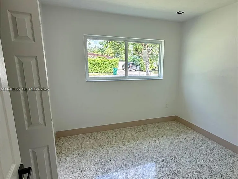 8235 SW 62nd Pl — Photo 39
