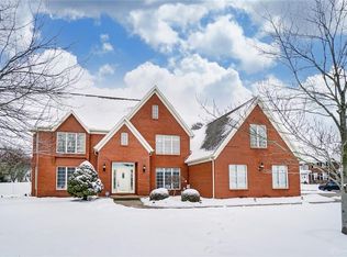 401 Countryside Dr N, Troy, OH 45373