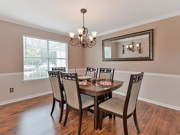 5th image of 2195 Rosewood Mill Ct