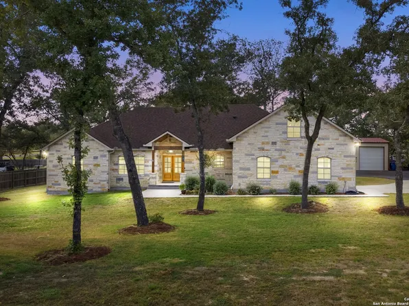 105 owen ridge, La Vernia, TX 78121