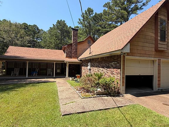 2nd image of 361 County Road 1725