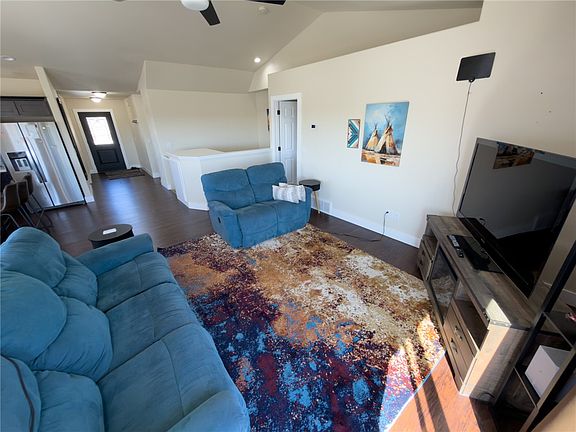 5th image of 2033 Gayle Dr