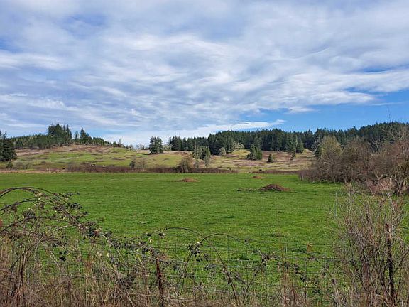 4th image of 83369 Rattlesnake Rd