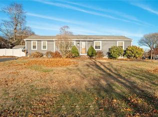 69 Hilton Rd, Warwick, RI 02889