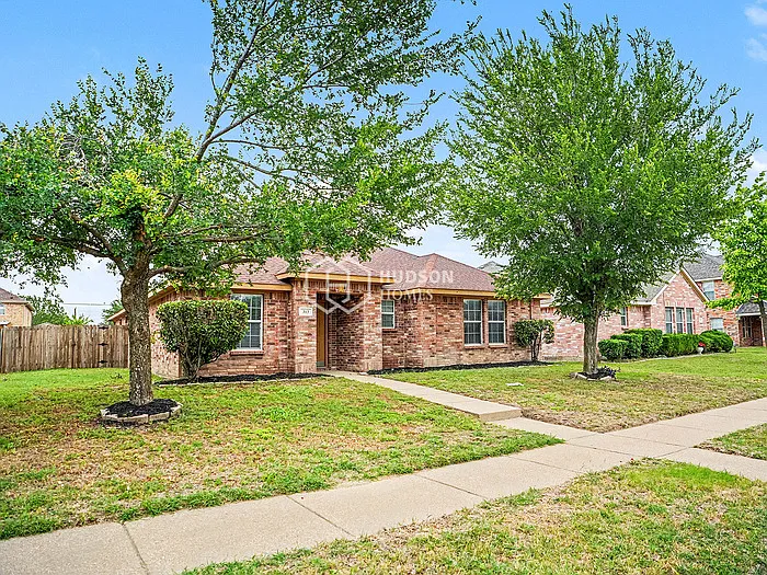 313 Quail Run Rd — Photo 2