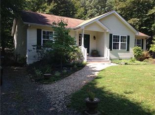 6 Adrian Rd, Palmyra, VA 22963