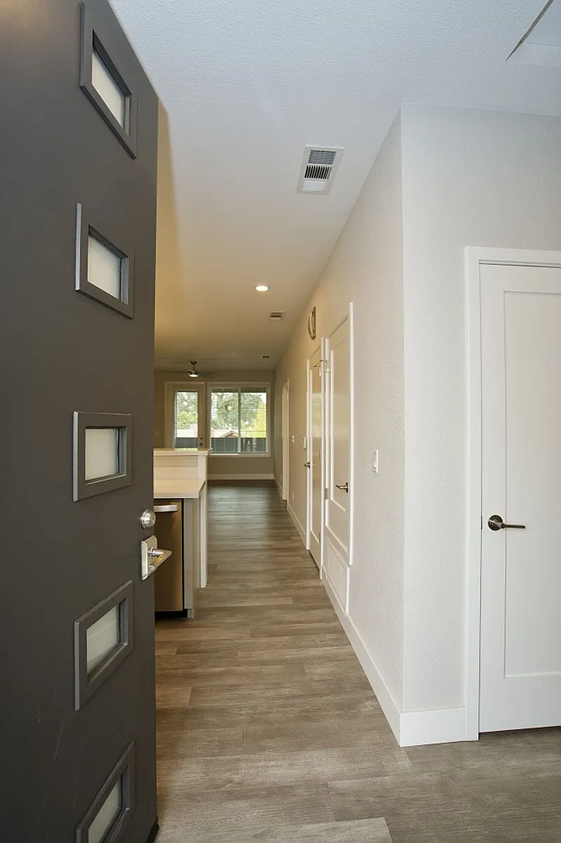 Building Photo - 4325 Byway E #4