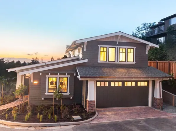 22 Emery Ln, Oakland, CA 94618