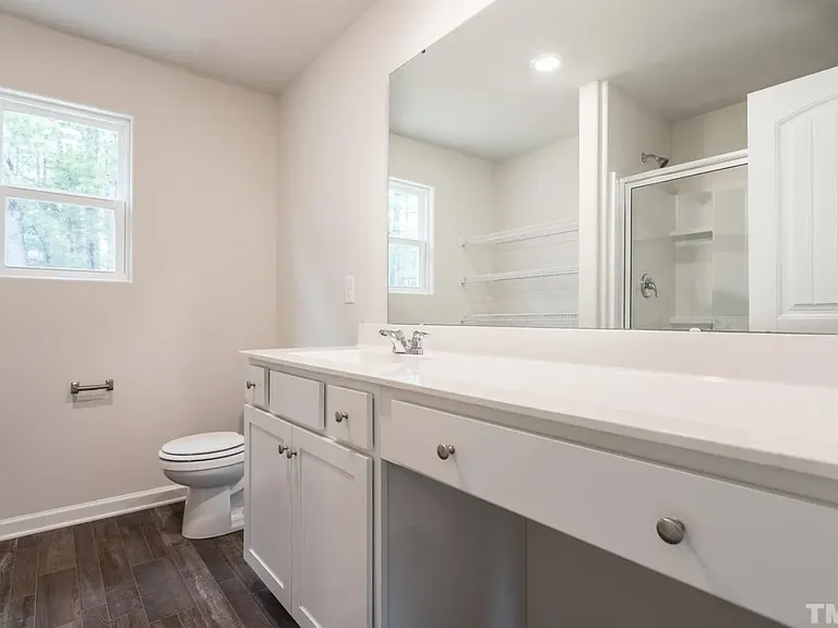 508 Turning Lake Dr — Photo 15