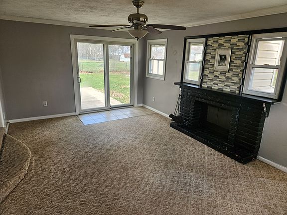 5th image of 3909 Miller Dr