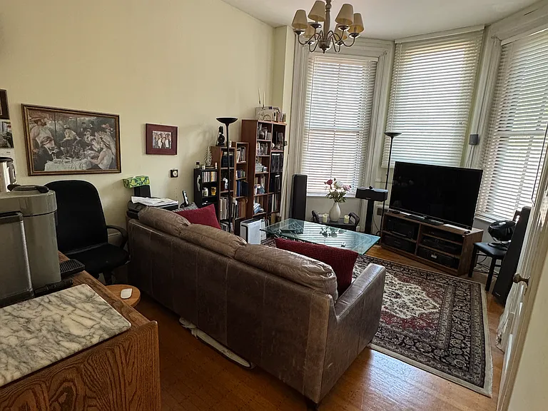 249 Commonwealth Ave #3AB — Photo 2