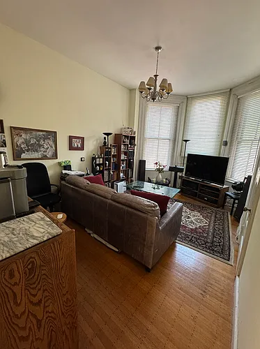 249 Commonwealth Ave Photo 1