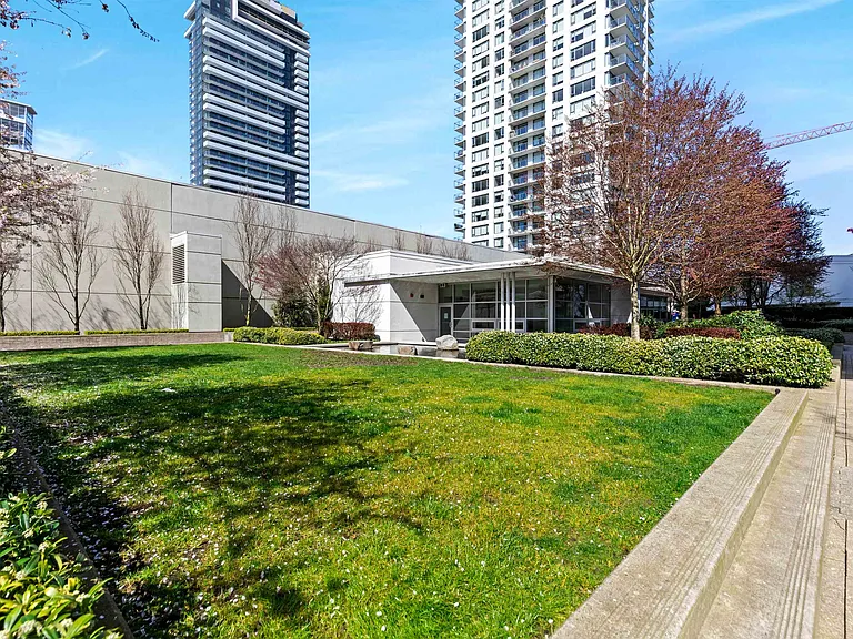 602 Como Lake Ave #90 — Photo 22
