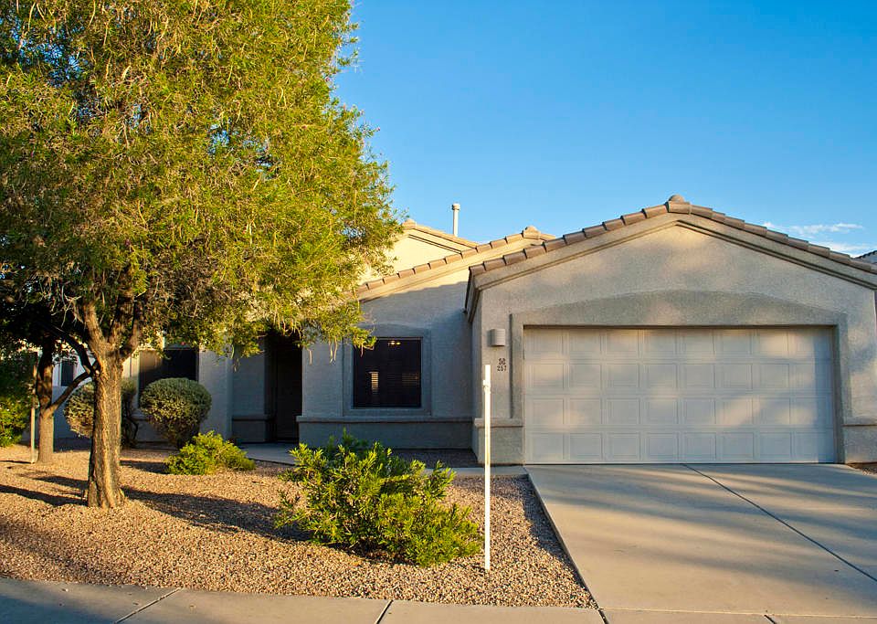 1st image of 257 W Sacaton Canyon Dr