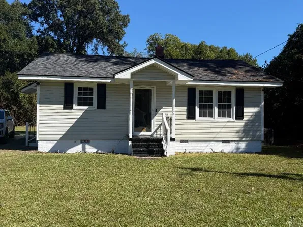 156 N Homestead Dr, Florence, SC 29501