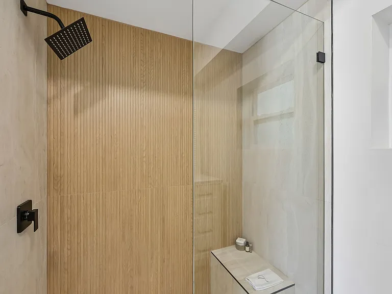 6735 Keystone Dr — Photo 24