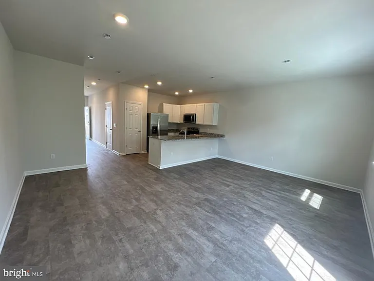 254 Baker Dr — Photo 7