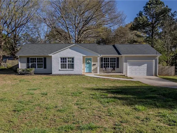 289 Virginia Ct, Monroe, GA 30656
