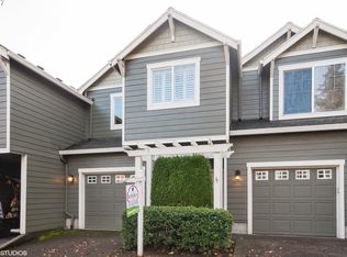 20248 Hoodview Ave, West Linn, OR 97068