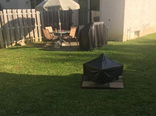 4933 Godown Rd, Columbus, OH 43220