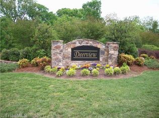 5405 Deerview Ct, Greensboro, NC 27410