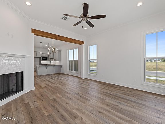 4th image of 100 Provincetown Ln