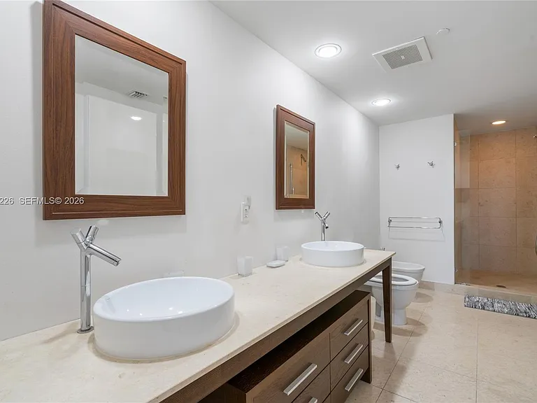 475 Brickell Ave #4315 — Photo 9