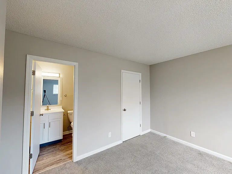 Indian Footprints Apartments — Photo 52