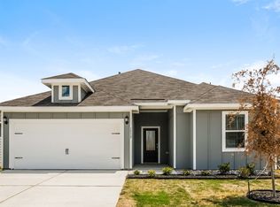 1532 Harvester Dr, Fort Worth, TX 76140